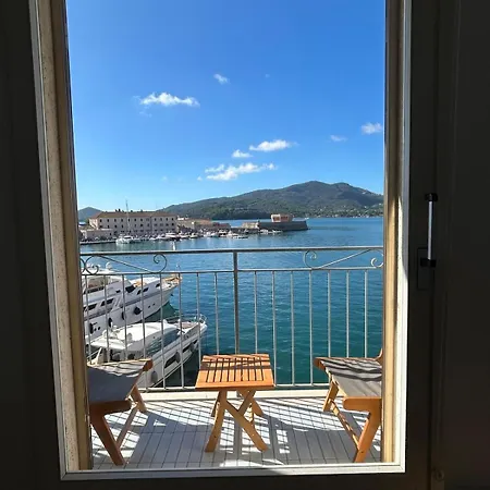 Monolocale La Darsena Apartament *