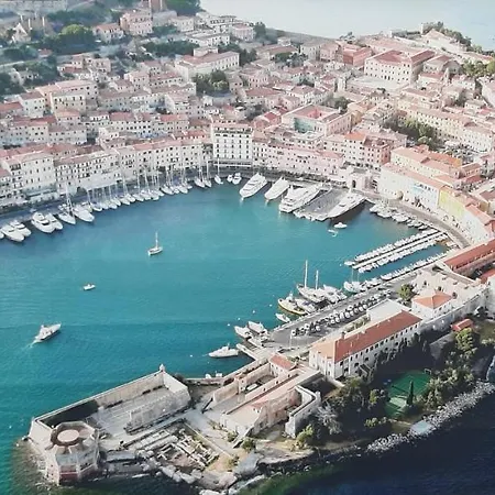 Lägenhet Monolocale La Darsena