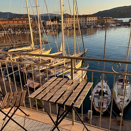 Monolocale La Darsena 아파트